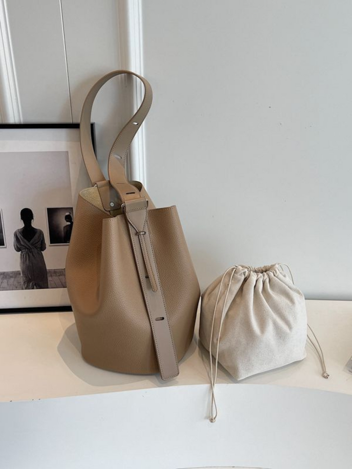 Aurelia & Co.