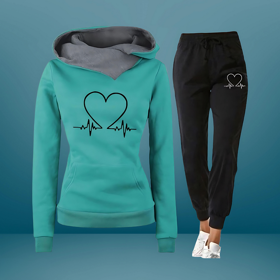 Nimue – 2-Piece Tracksuit Set with Heart Print