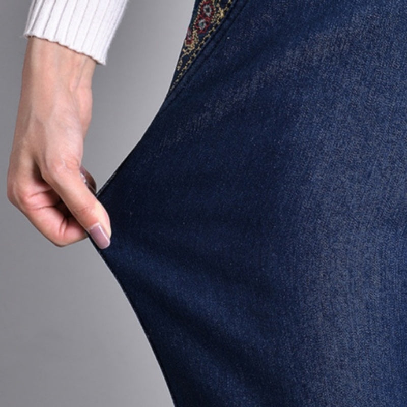 Maira | Women's Jeans with Side Pockets and Elastic Waist